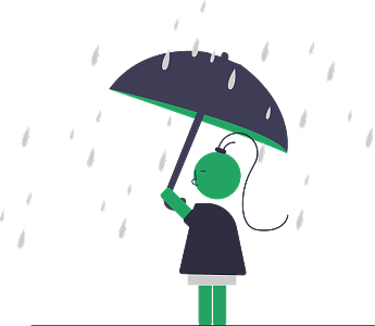 一位妈妈撑着雨伞在雨中等待放学的孩子